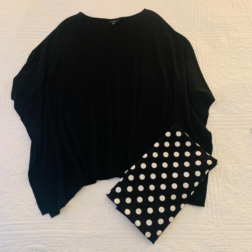 *SOLD* Batwing Top